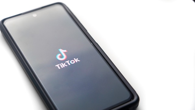 Come funziona TikTok: guida all’app del momento!